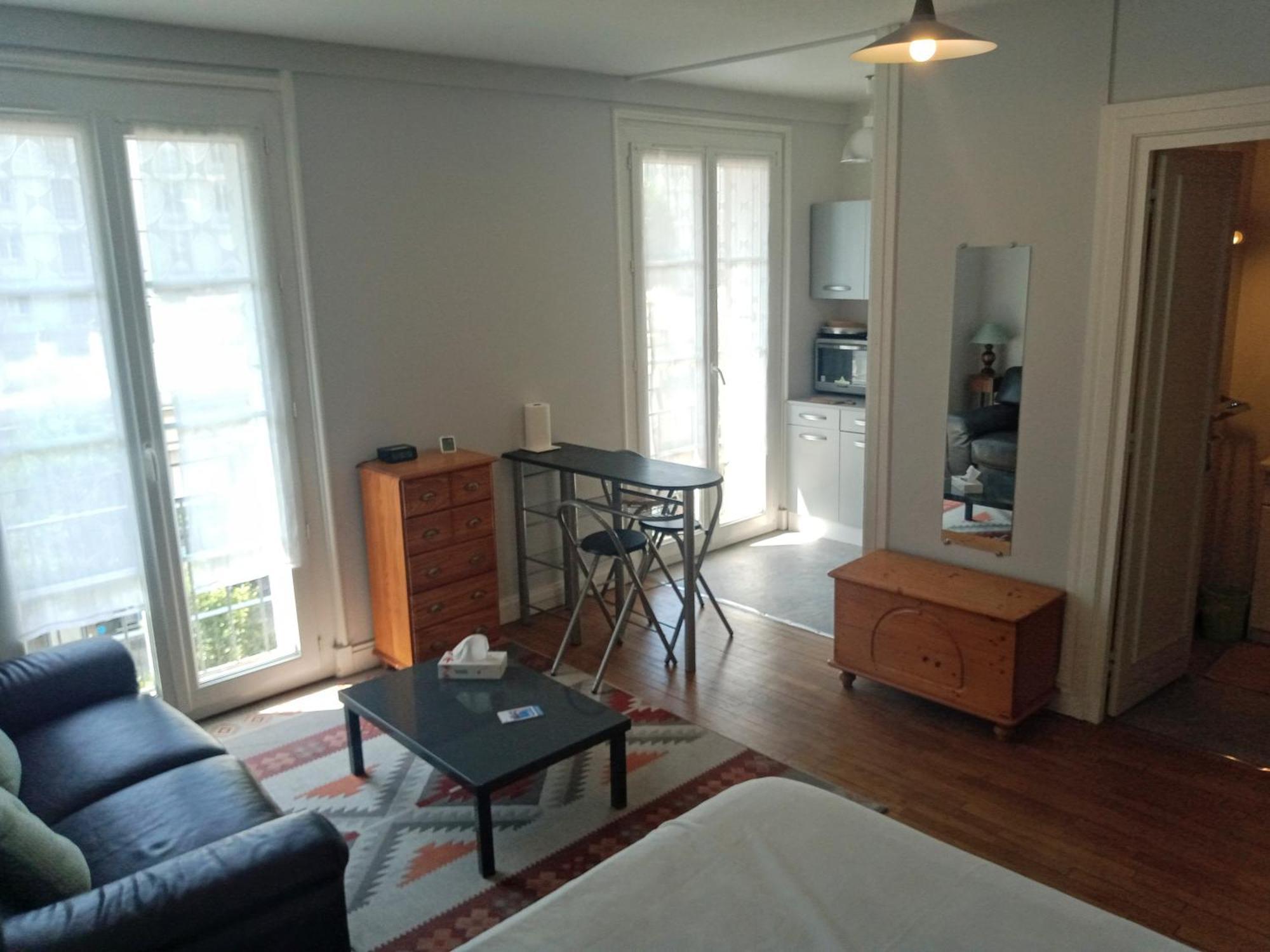 Appartement Perret 105 Rue Victor Hugo, Lumineux, Plein Centre, Parking Prive Arrivee Autonome Tout A Pied Гавр Экстерьер фото